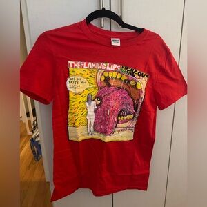 The Flaming Lips red t shirt